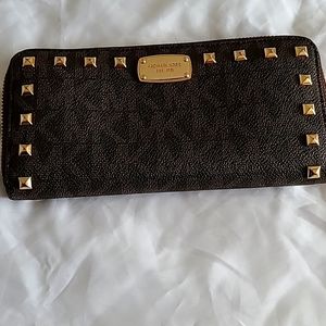 Michael Kors Signature Studded Wallet
